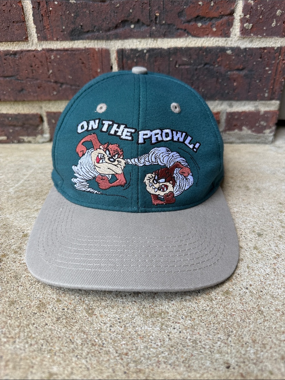Looney Tunes Vintage 'On The Prowl' Baseball Cap